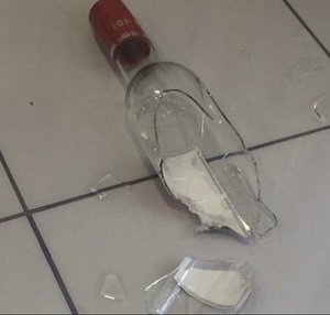 Согтуурсан үедээ бусдын биед халдаж, хүнд гэмтэл учруулжээ